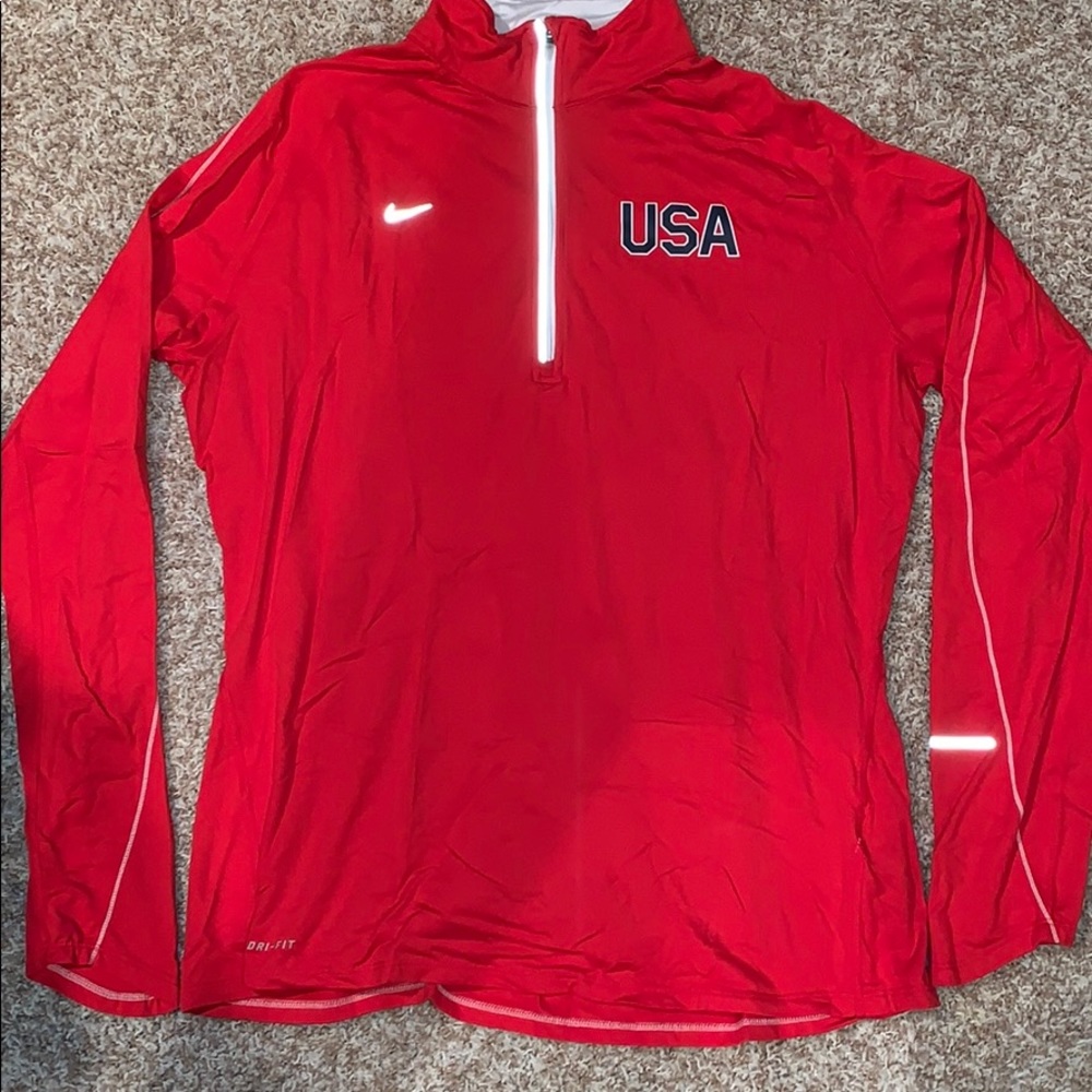Limited Edition Nike USA 1/4 zip